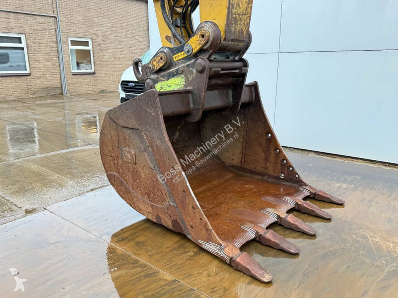 Excavator Caterpillar FLN - German / OilQuick /...