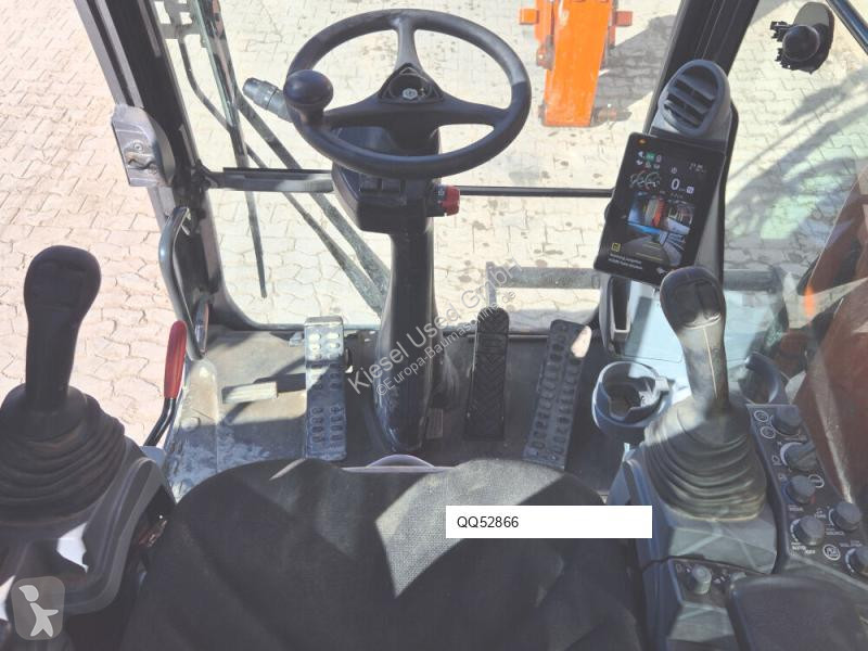 Excavator Hitachi