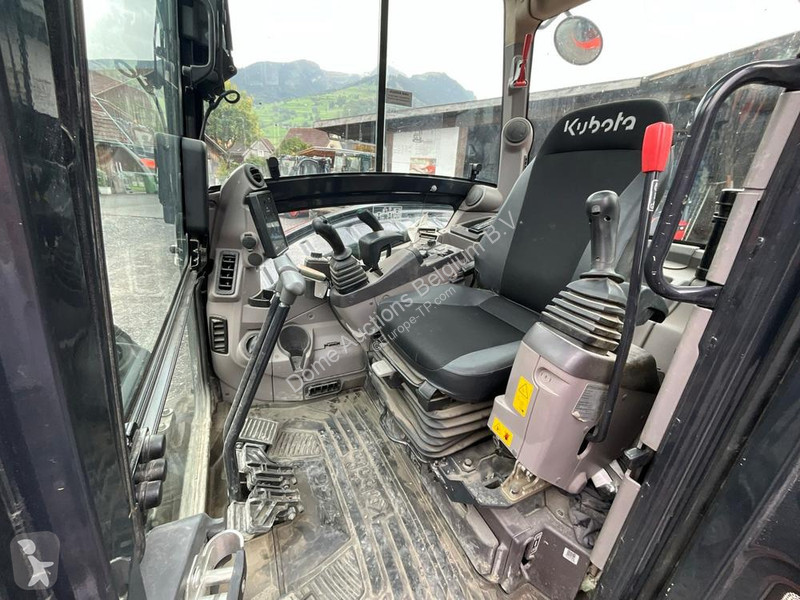 Багер Kubota U56-5