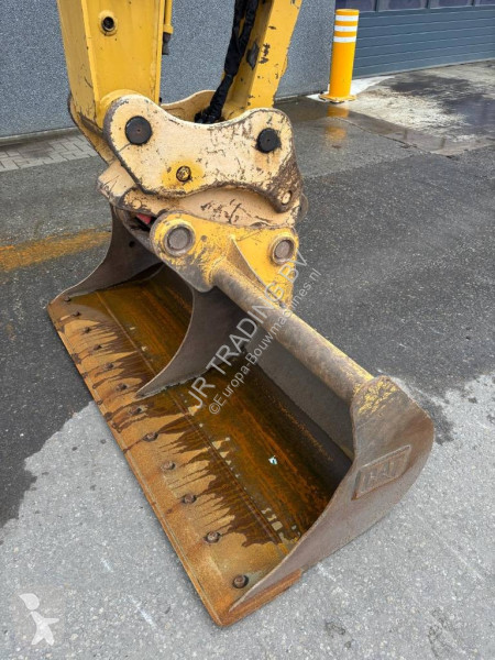 Багер Caterpillar 313