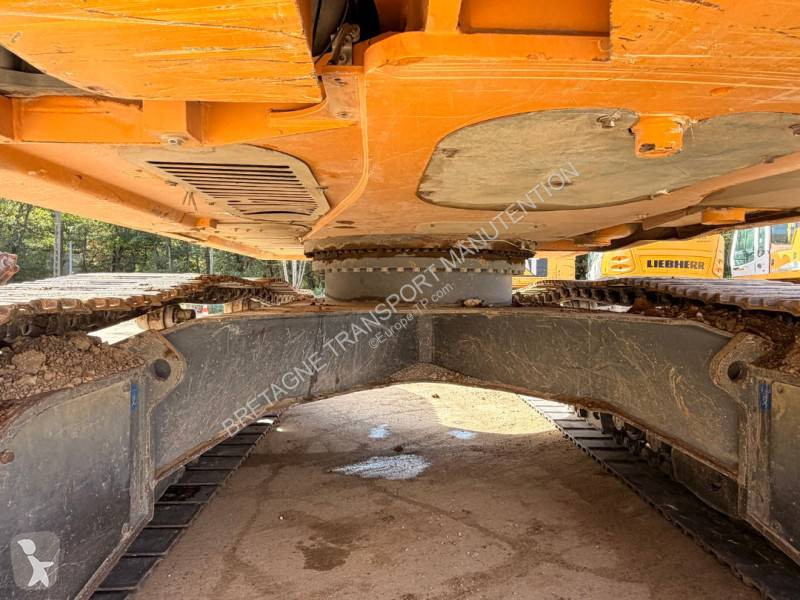 Багер Liebherr