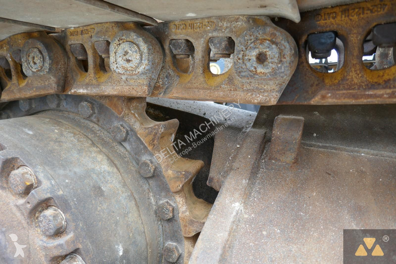 Багер Caterpillar LME