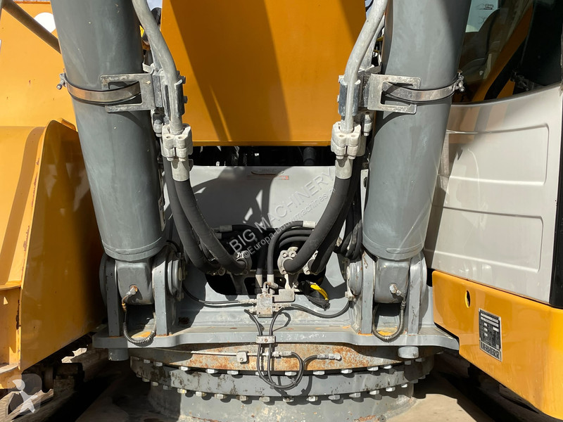 Excavator Liebherr R936NLC