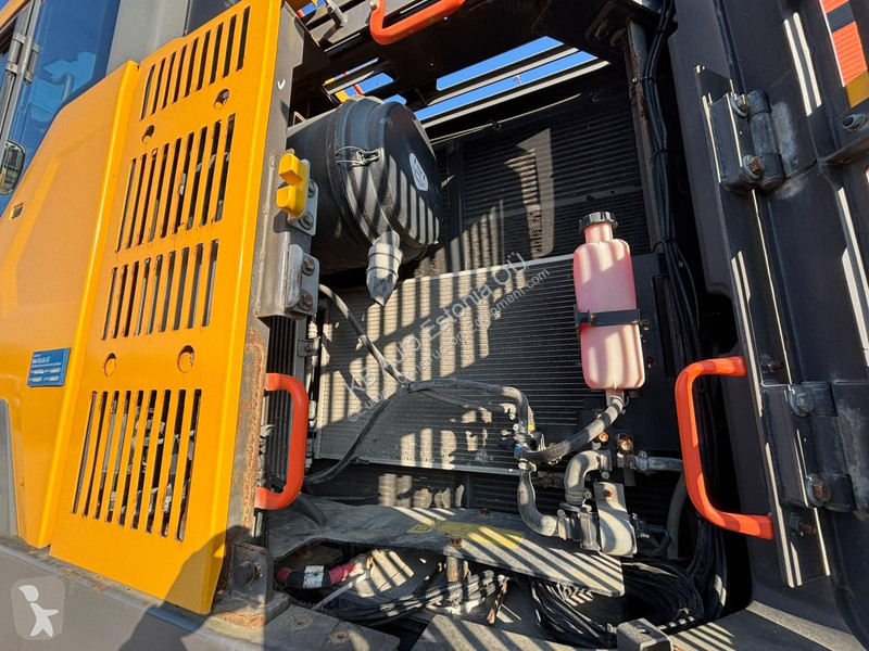 Багер Volvo ECR 355 EL 3D / AC / CENTRAL...