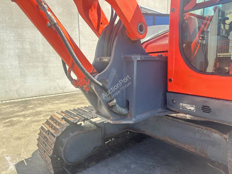 Багер Kubota KX185-3
