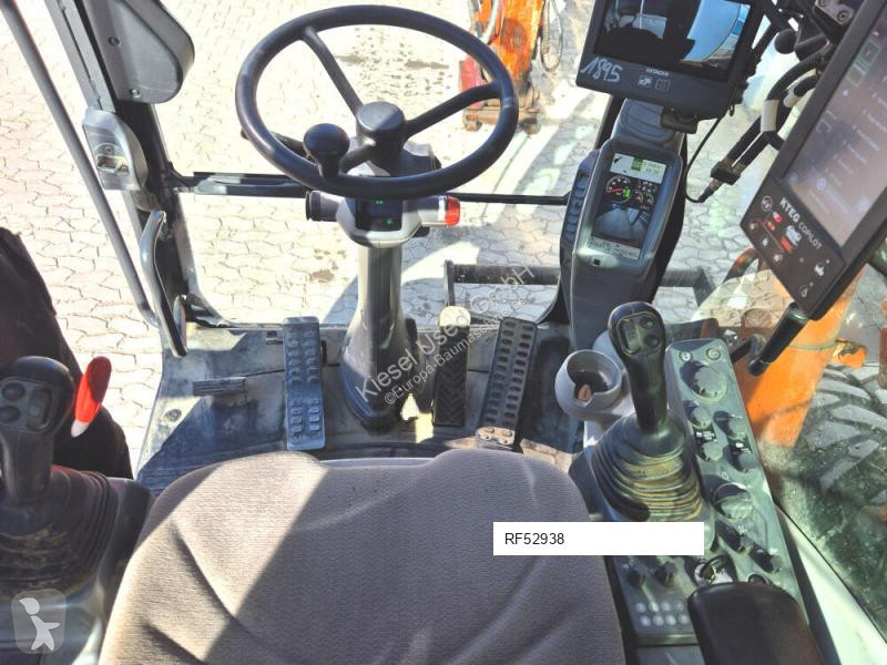 Багер Hitachi ZX145W-6