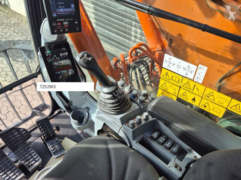 Graafmachine Hitachi 7