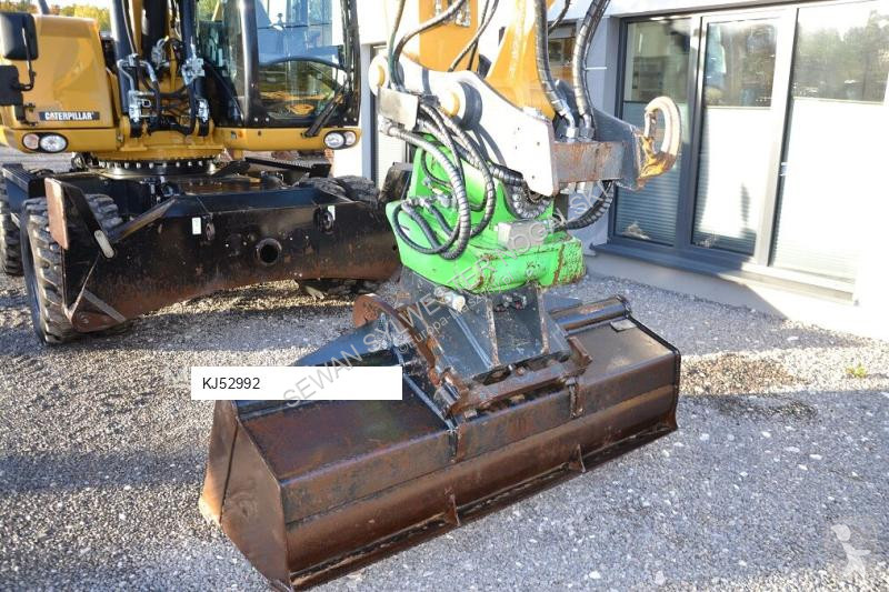 Graafmachine Caterpillar ROTOTILT
