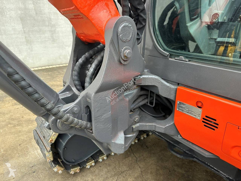 Escavadora Kubota