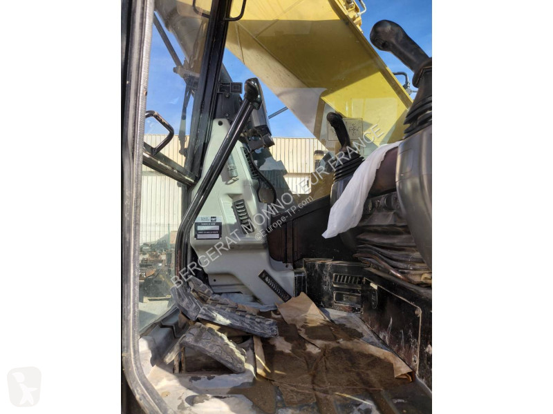 Kotrógép Caterpillar CR