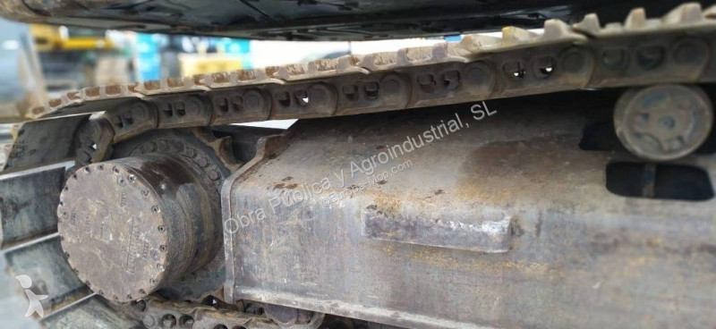Lopatový nakládač Hyundai HX 300 L