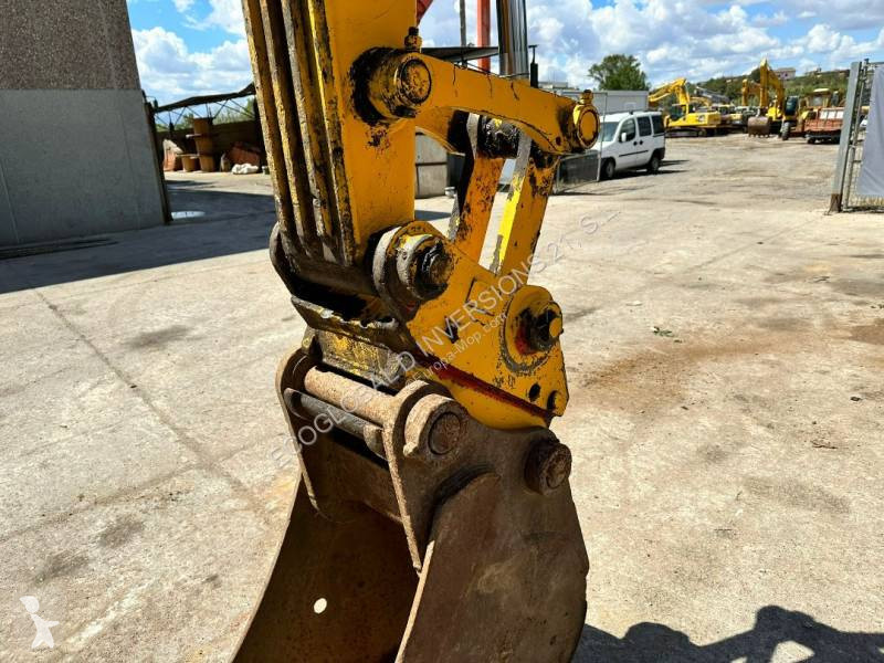 جرافة Komatsu 6K