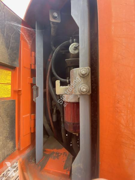 Escavatore Hitachi ZX225USLC-3