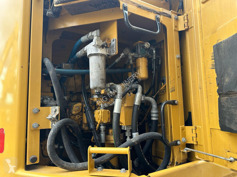 Graafmachine Caterpillar 335F L CR
