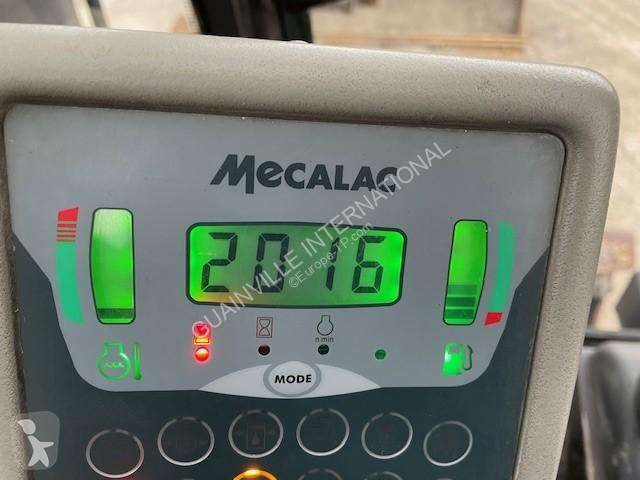 Excavator Mecalac