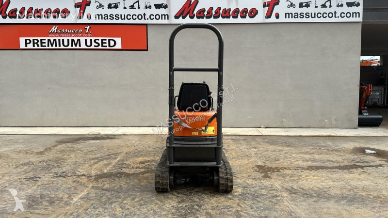 Escavatore Hitachi ZX10U-2