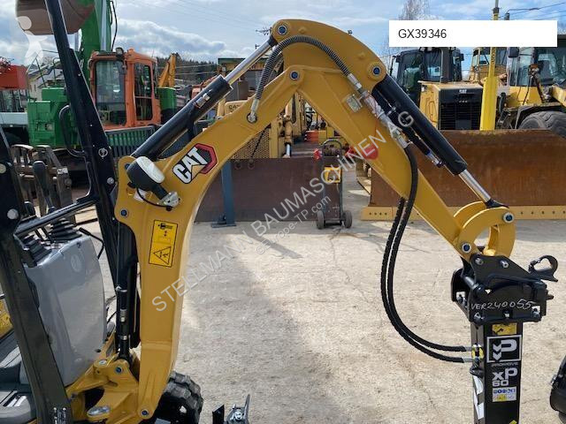 Excavator Caterpillar 3009