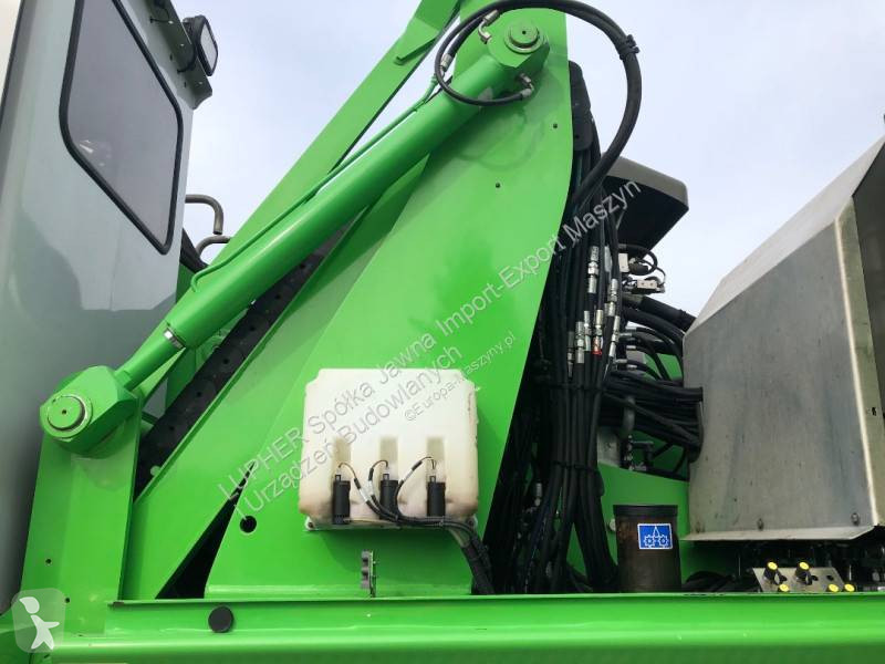 Excavator Sennebogen 830