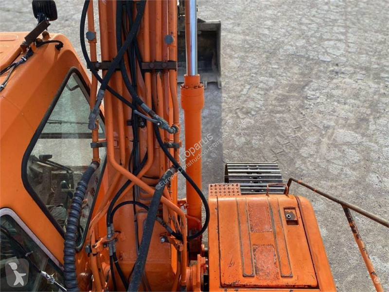 Escavatore Daewoo LC-V