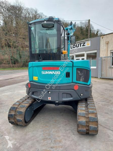 Escavadora Sunward