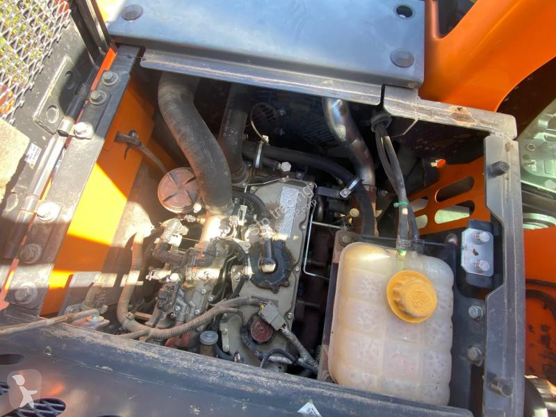 جرافة Doosan 140LCR-5