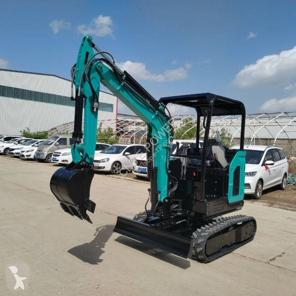 Lopatový nakládač CLC 2.6T