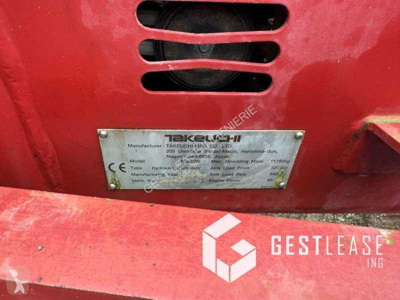 Escavadora Takeuchi  TB295W