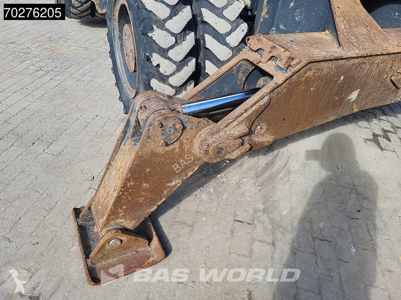 Escavatore Doosan -5 BLADE + OUTRIGGERS