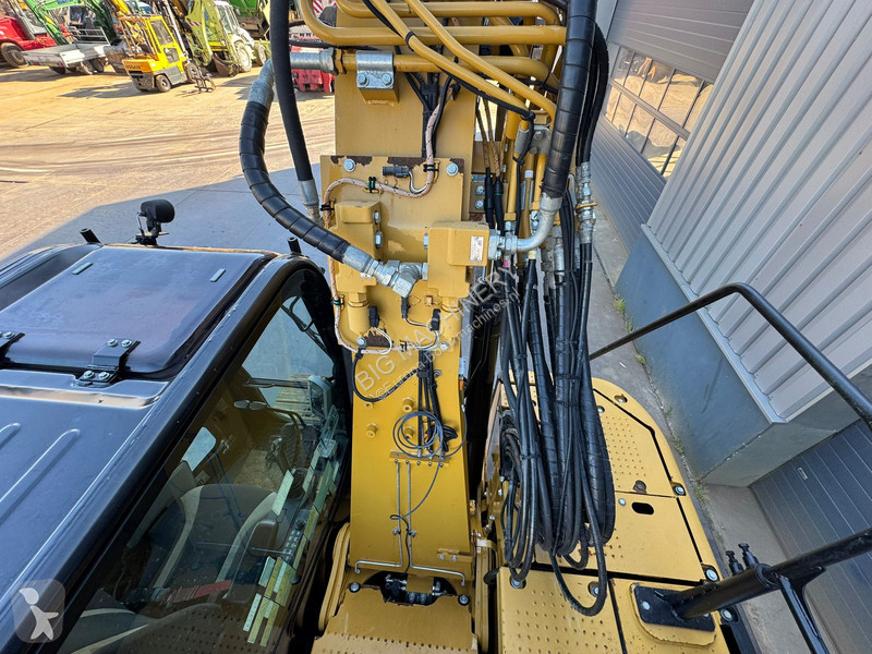 Excavator Caterpillar F LCR