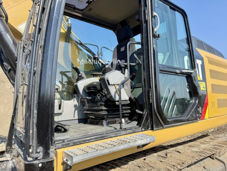 Escavatore Caterpillar
