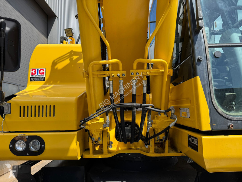 Graafmachine Komatsu -11