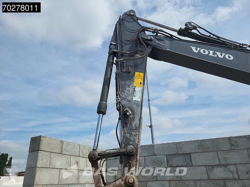 Escavatore Volvo C220