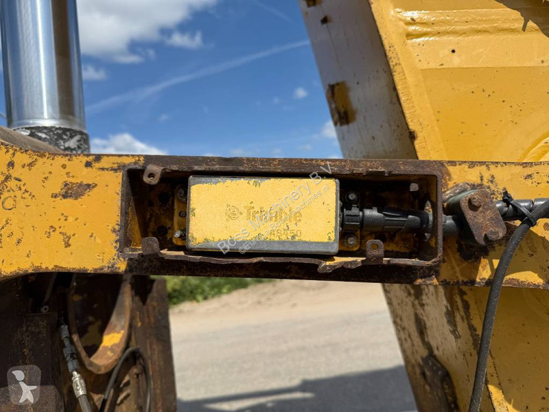 Escavadora Caterpillar ME - Automatic Greasing...