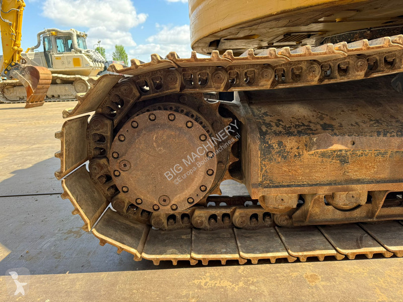 Excavator Caterpillar 325F LCR - 3 buckets