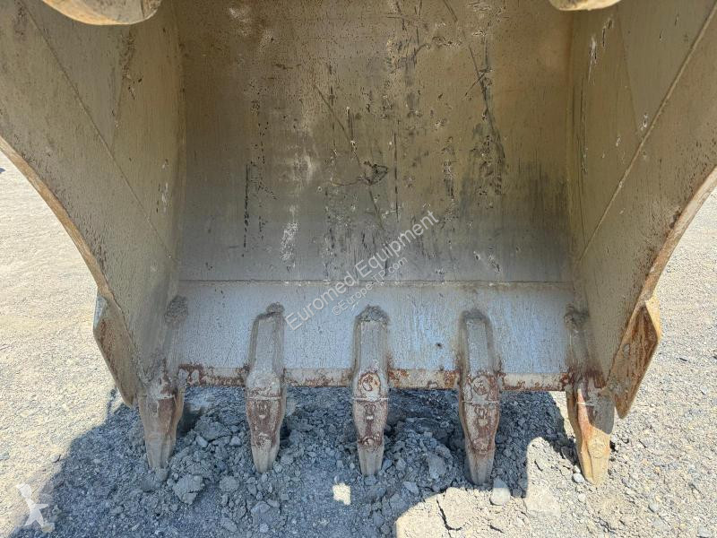 Excavator Caterpillar ME