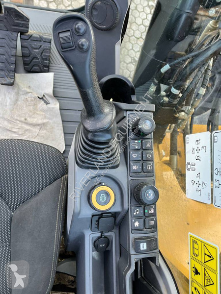 Graafmachine Caterpillar 340 demo 2022 1600...