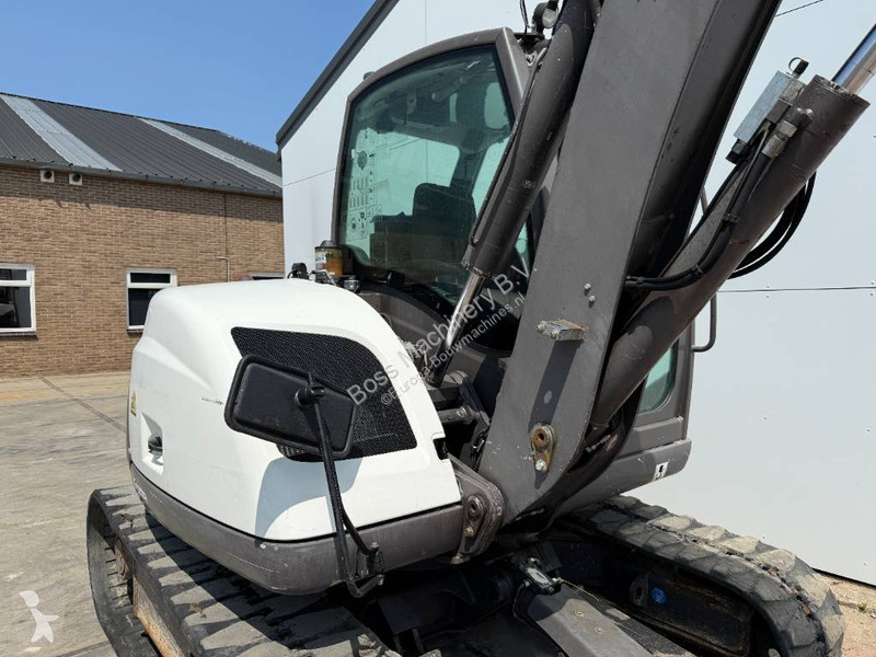 Excavator Mecalac - 6 Attachments Included!...