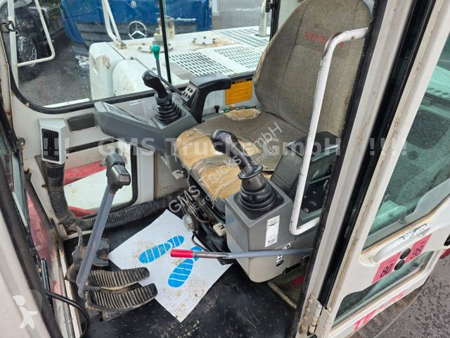 Lopatový nakládač Takeuchi / 7,5ton / SW MS08 /...