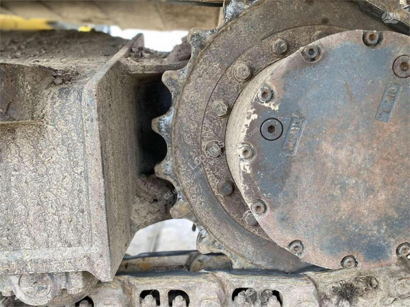 Escavadora Komatsu 138 US-8 BOGMASTER