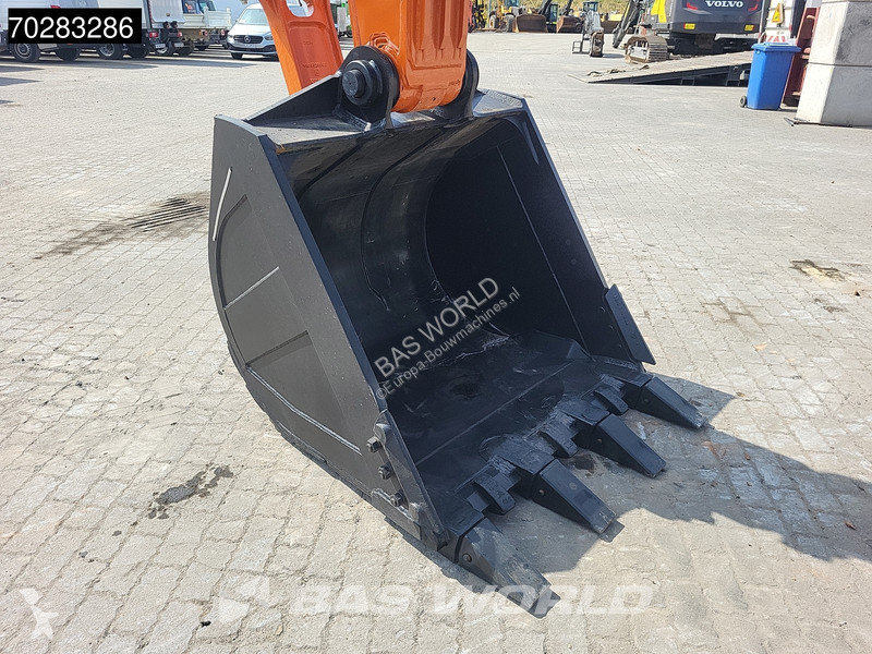 Skovl Hitachi ZX220 LC-5G ISUZU ENGINE