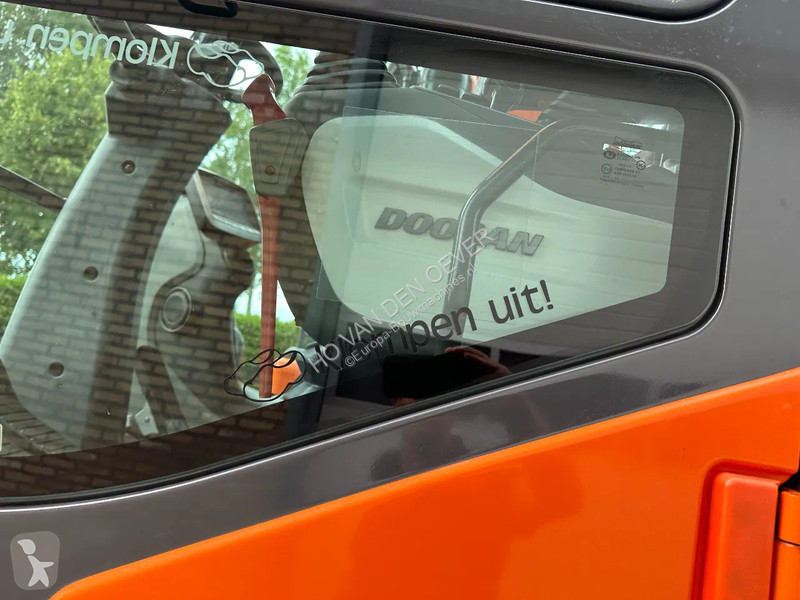 Excavator Doosan -5