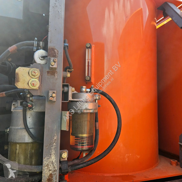 Excavadora Hitachi -5 with scrap shear Labounty...