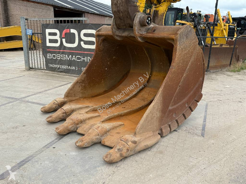 Lopatový nakládač Komatsu PC700LC-11 -...