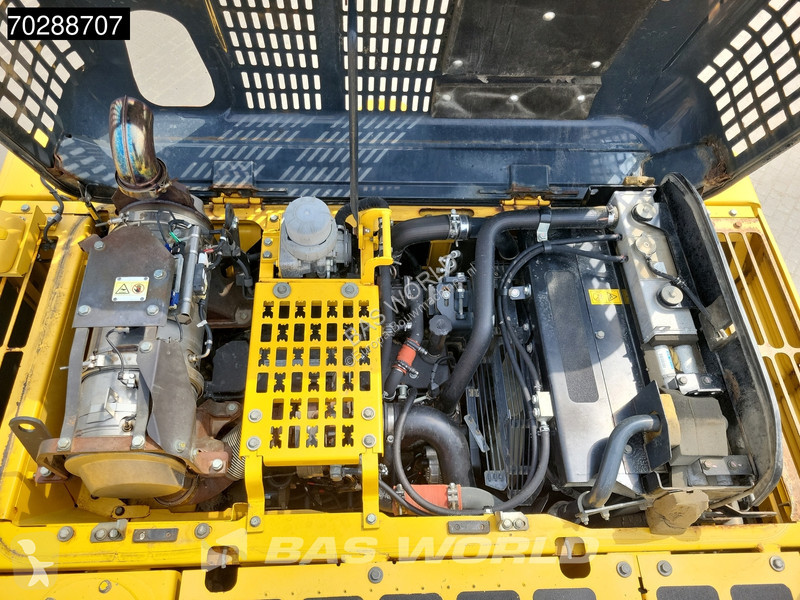 Excavator Komatsu PC210 LC-10