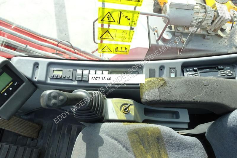 جرافة New Holland MH 6.6 With Generator For Magnet