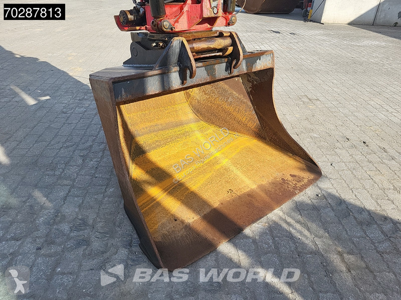 Excavator Caterpillar D OUTRIGGERS + BLADE