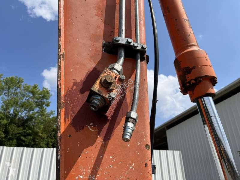 Excavadora Hitachi