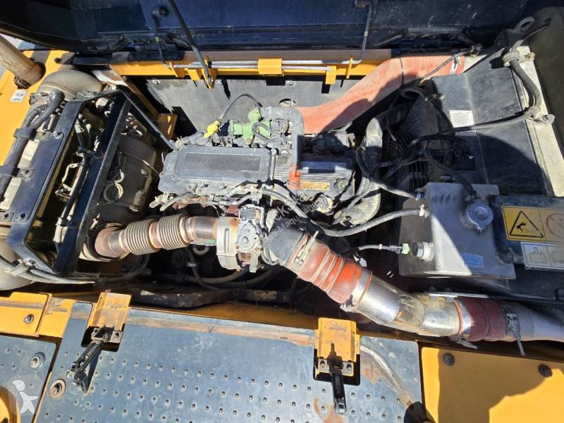 Escavatore Hyundai HX 330 NL