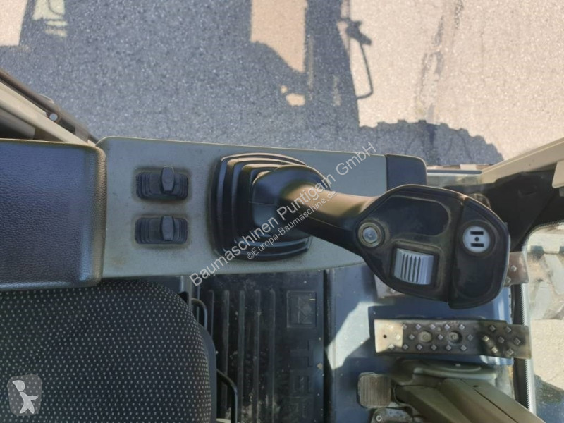 Excavator Terex