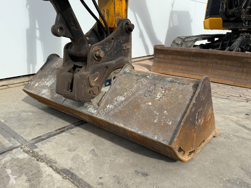 Skovl JCB 86C-1 - Hammer Lines / Quick Coupler